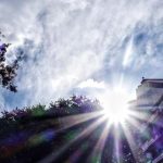 Καιρός: Ηλιοφάνεια σήμερα – Επιστρέφουν οι βροχές από αύριο