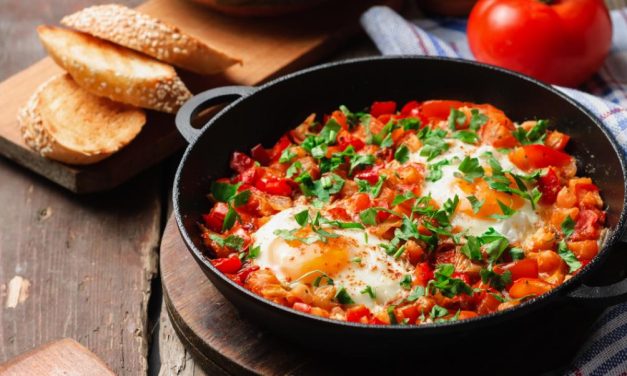 Shakshuka: Αυτά τα αυγά έχουν άρωμα Ανατολής