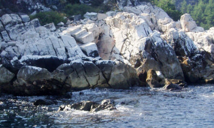 Περιδιαβαίνοντας το Αιγαίο με τα μάτια ενός Γεωλόγου – Ανακαλύπτοντας κρυμμένους θησαυρούς με ένα κλικ