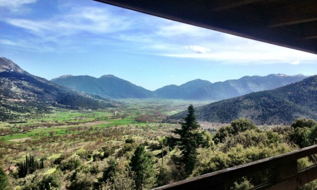 Γκούρα: Το χωριό-έκπληξη της Ορεινής Κορινθίας