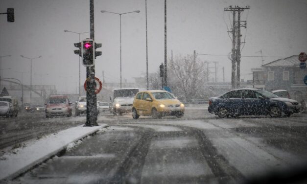 Καιρός: Χιόνι, παγετό και πολικές θερμοκρασίες φέρνει η κακοκαιρία «Μπάρμπαρα»