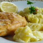 Γιατί τρώμε μπακαλιάρο με σκορδαλιά την 25η Μαρτίου