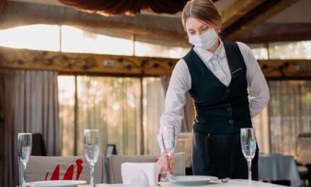 Νέα μέτρα στήριξης για εστίαση και τουρισμό-Τι προβλέπεται για τον Απρίλιο