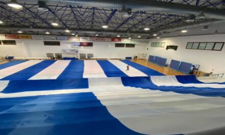 Σαντορίνη: Θα υψώσουν ελληνική σημαία 1500 τ.μ. – Ενόψει της 25η Μαρτίου