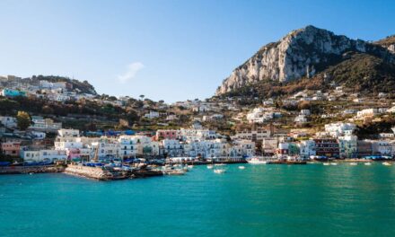 «Κρήτη εναντίον Μαγιόρκας, Κως εναντίον Κάπρι»: Κούρσα Covid free νησιών στη Μεσόγειο για ταξιδιώτες