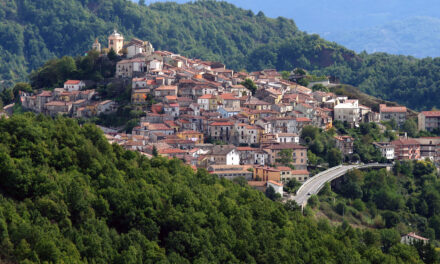 Θα θέλατε ένα σπίτι σε τιμή ευκαιρίας στο χωριό της μακροζωίας;