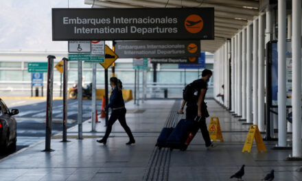 Εννέα στους 10 Ισπανούς θα χρησιμοποιούσαν ψηφιακά διαβατήρια υγείας για να ταξιδέψουν