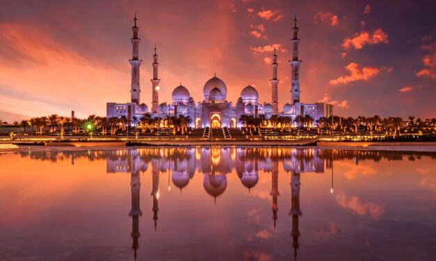 Άμπου Ντάμπι: Ανακαλύπτοντας στην πολυτελή πρωτεύουσα των Ηνωμένων Αραβικών Εμιράτων