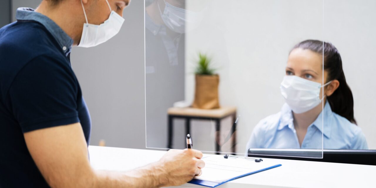 Το Υπ. Τουρισμού αναζητά ξενοδοχεία καραντίνας στα ελληνικά νησιά