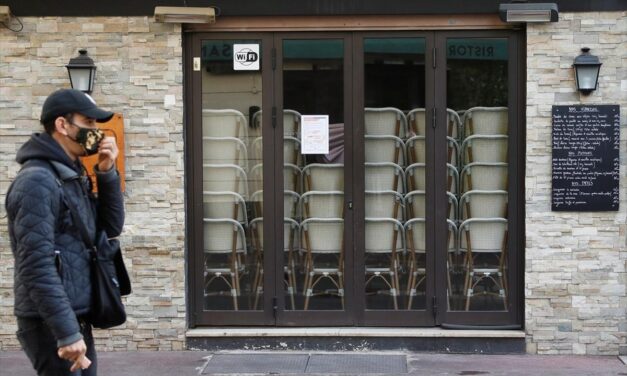 Παρίσι: Σεφ επισκέπτονται πελάτες στα σπίτια τους και τους μαγειρεύουν