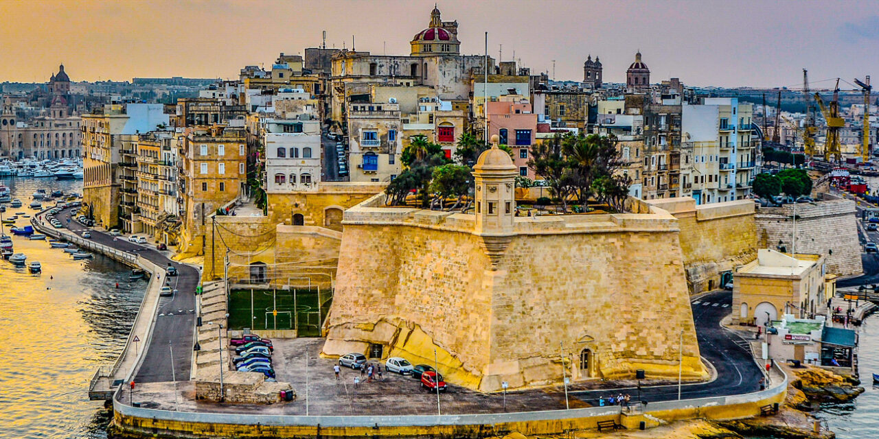 Τουρισμός στη Μάλτα: Προσφέρει έως και 220 ευρώ στις πρώτες 35.000 αφίξεις