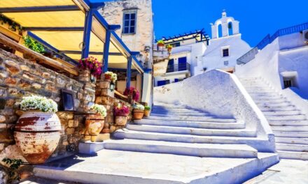 Τα ξένα ΜΜΕ έχουν ερωτευτεί τη Νάξο και τα Κουφονήσια