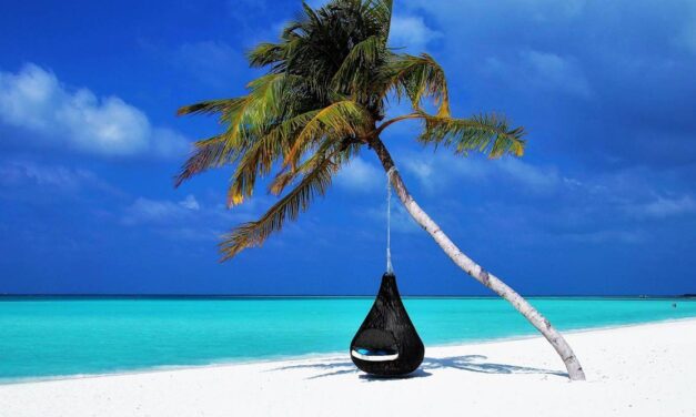 ΠΟΤ: Το 2021 ο τουρισμός αυξήθηκε μόλις 4% – Οι προβλέψεις για το 2022