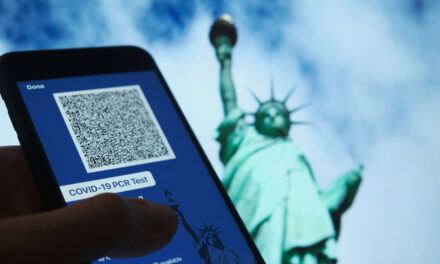 «Πράσινο διαβατήριο» με επτά κριτήρια – Τι συμφώνησε η Ευρωπαϊκή Επιτροπή