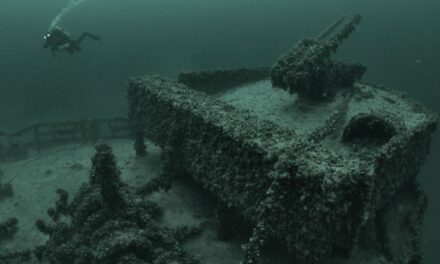 Αυτό είναι το βαθύτερο ναυάγιο του κόσμου – Δείετ το video που κάνει τον γύρο του διαδικτύου