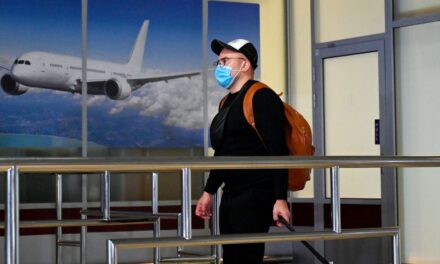 Τουρισμός: Από Δευτέρα ταξιδιώτες από ΕΕ και άλλες 5 χώρες θα έρχονται στην Ελλάδα – Τι προβλέπεται