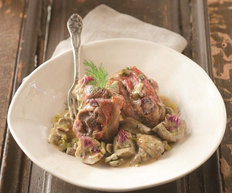 10 φαγητά που μπορείτε να φάτε μόνο την Άνοιξη