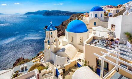 Ελλάδα: Γιατί είναι ο πιο δημοφιλής ευρωπαϊκός προορισμός του καλοκαιριού