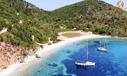 Το νησάκι του Αγίου Νικολάου στο ατελείωτο γαλάζιο της Ιθάκης (video)