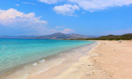 Σε δημόσια διαβούλευση το νομοσχέδιο για τις παραλίες