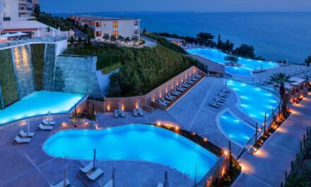 Το TripAdvisor έκανε μια λίστα με τα καλύτερα ξενοδοχεία του κόσμου για φέτος – Ανάμεσα τους 2 ελληνικά