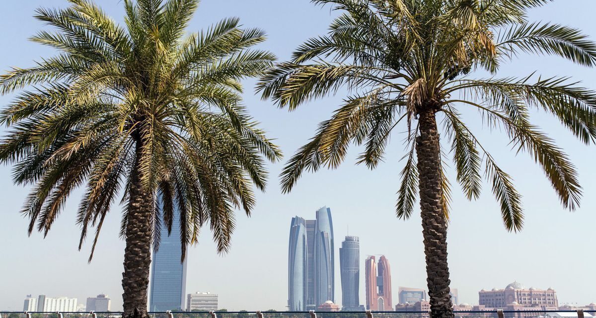 Το Αμπού Ντάμπι προσφέρει δωρεάν εμβόλια για όλους τους τουρίστες