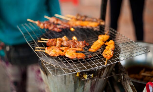 Sach Ko Ang: Σουβλάκι με καταγωγή την Καμπότζη
