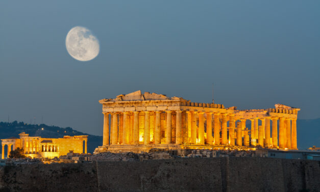 “Love Letters from Athens”: Έρχεται το δεύτερο μέρος της καμπάνιας