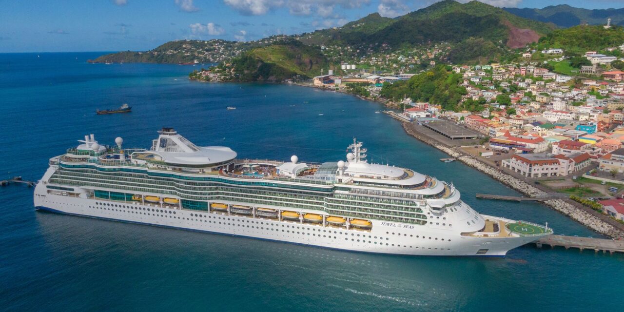 “Ουσιαστική συνεργασία Κύπρου-Ελλάδας στον τομέα του τουρισμού”