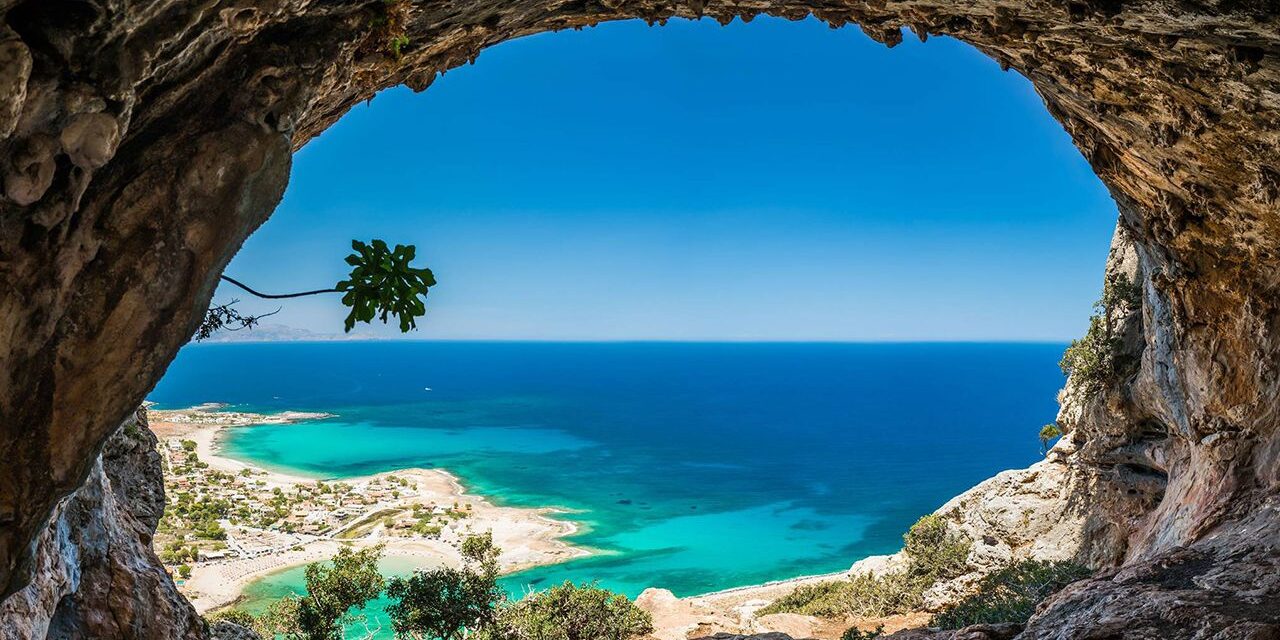 British Airways: Οι 8 ανερχόμενοι προορισμοί για το 2025 – 2 ελληνικά νησιά στη λίστα