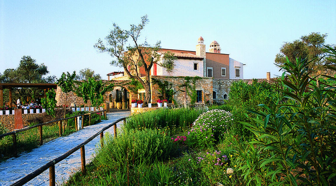 Agreco Farm: Αυτή η Κρητική φάρμα έχει την υπογραφή της Grecotel