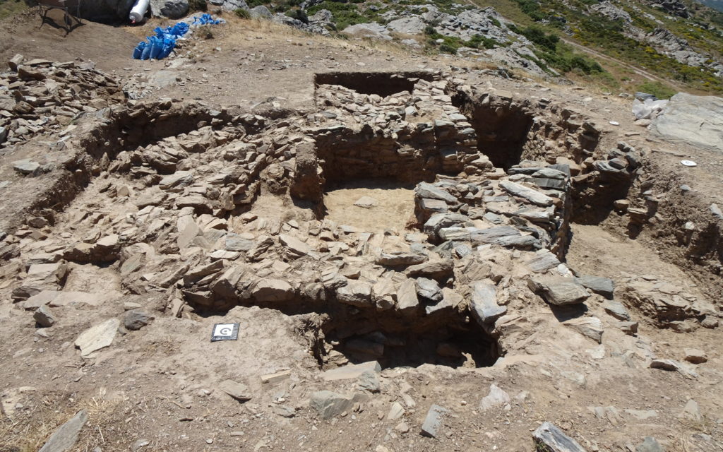 Στο φως σημαντικά αρχιτεκτονικά κατάλοιπα στο Γκουριμάδι Καρύστου