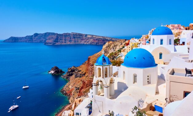 Το «National Geographic Traveler» Πολωνίας υμνεί την Ελλάδα