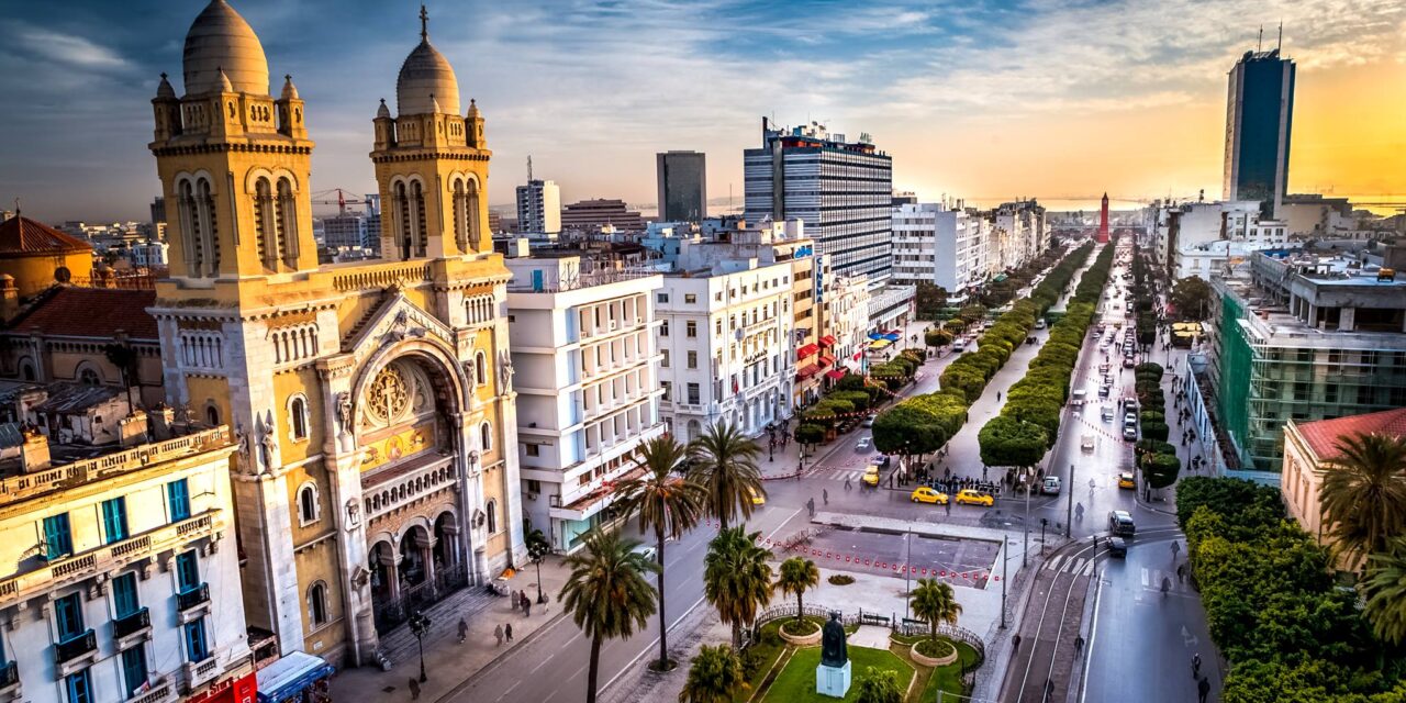 Ταξίδι στην πολύχρωμη Τύνιδα με την γοητευτική ατμόσφαιρα