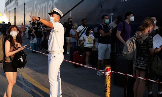 Τι αλλάζει στα ταξίδια μας με το πλοίο- Ποια έγγραφα πρέπει να έχουμε μαζί μας
