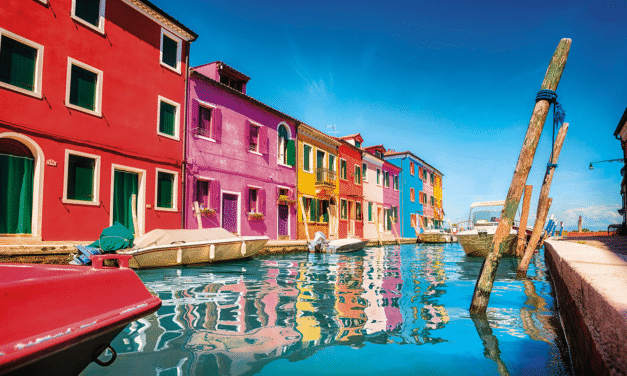 Μπουράνο: Το νησί με τα πολύχρωμα σπίτια που μοιάζει με πίνακα ζωγραφικής