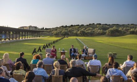 “The Spirit of Democracy Weekend” στην Costa Navarino