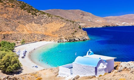 Αυτά τα ελληνικά νησιά θα πρωταγωνιστούν το φθινόπωρο σύμφωνα με βρετανικά ΜΜΕ