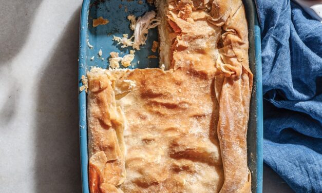 Αρώματα Ηπείρου στο σπίτι σας – Παραδοσιακή κοτόπιτα από τo Ζαγόρι