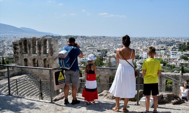 Λιγότερο εποχικό το νέο μοντέλο του τουρισμού – Τι έδειξε μελέτη της Εθνικής Τράπεζας