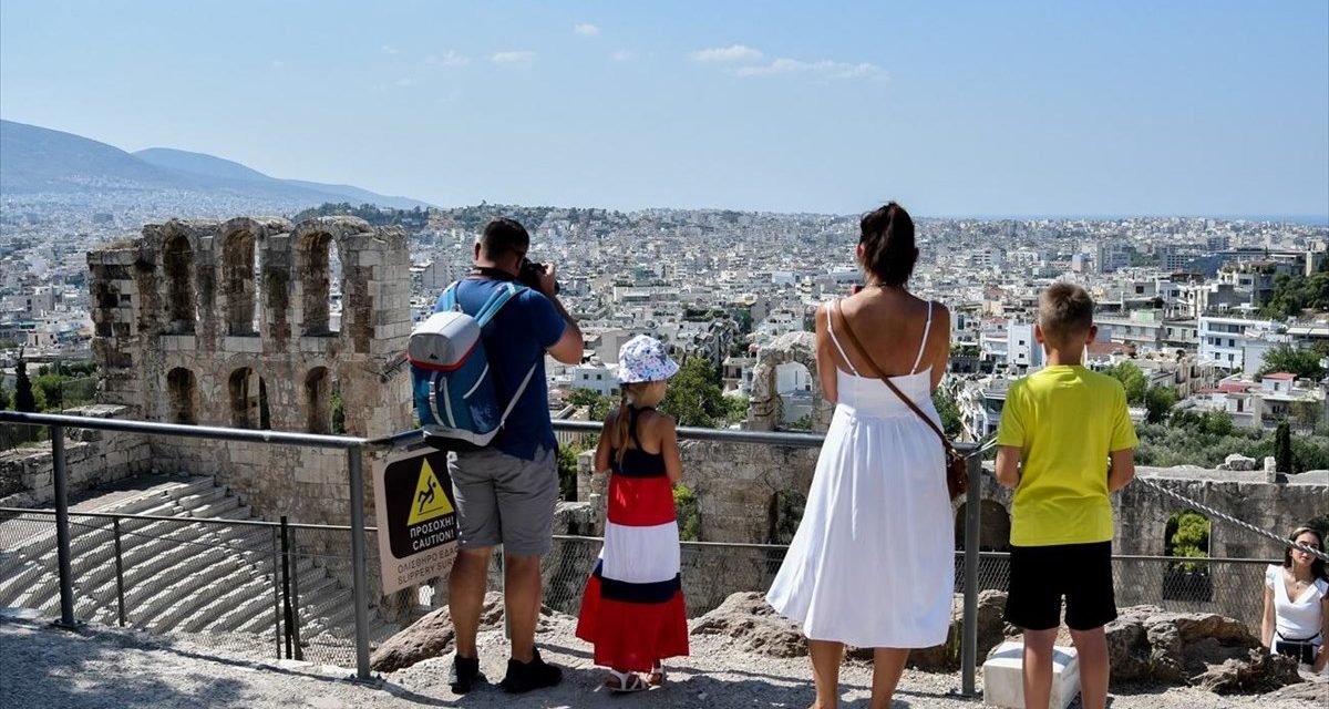 Ψηλά στις προτιμήσεις των Ευρωπαίων για διακοπές η Ελλάδα