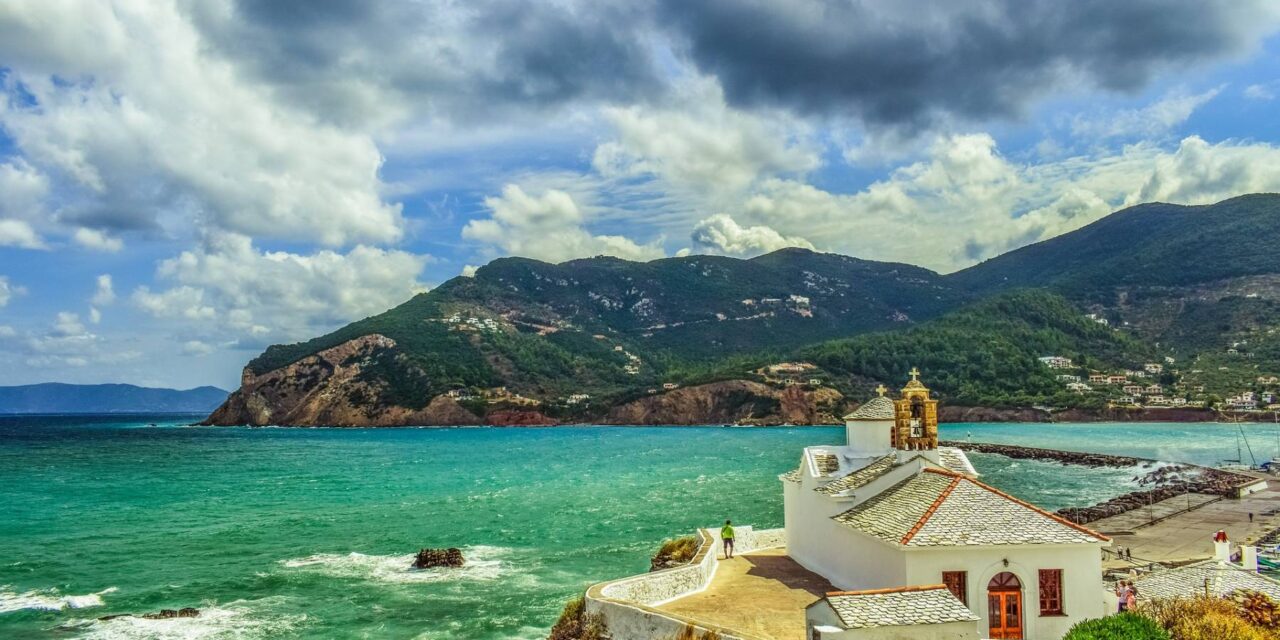 Αυτά τα 3 μέρη διεκδικούν τον τίτλο “Best Tourism Village”