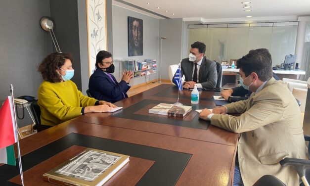 Συνάντηση Κικίλια με τον Πρέσβη των ΗΑΕ – Οι άριστες διμερείς σχέσεις στο επίκεντρο