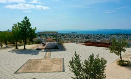 Αυτό είναι το ωραιότερο “μπαλκόνι” της Αθήνας – Δείτε που βρίσκεται