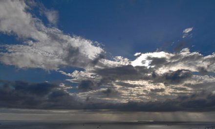 Καιρός: Νεφώσεις και μικρή πτώση της θερμοκρασίας σήμερα – Που θα βρέξει