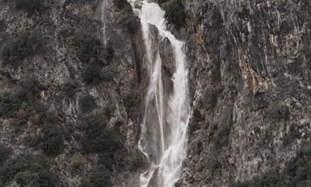 Σπάνιο φαινόμενο στα Τρίκαλα: Καταρράκτης αναγεννιέται μόνο όταν θέλει! (video)