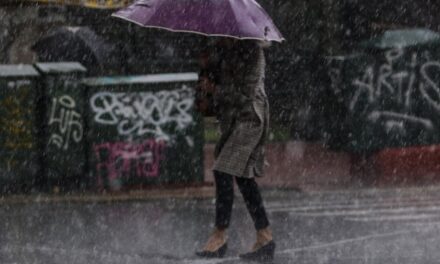 Καιρός: Ισχυρές καταιγίδες και ενισχυμένοι άνεμοι σήμερα