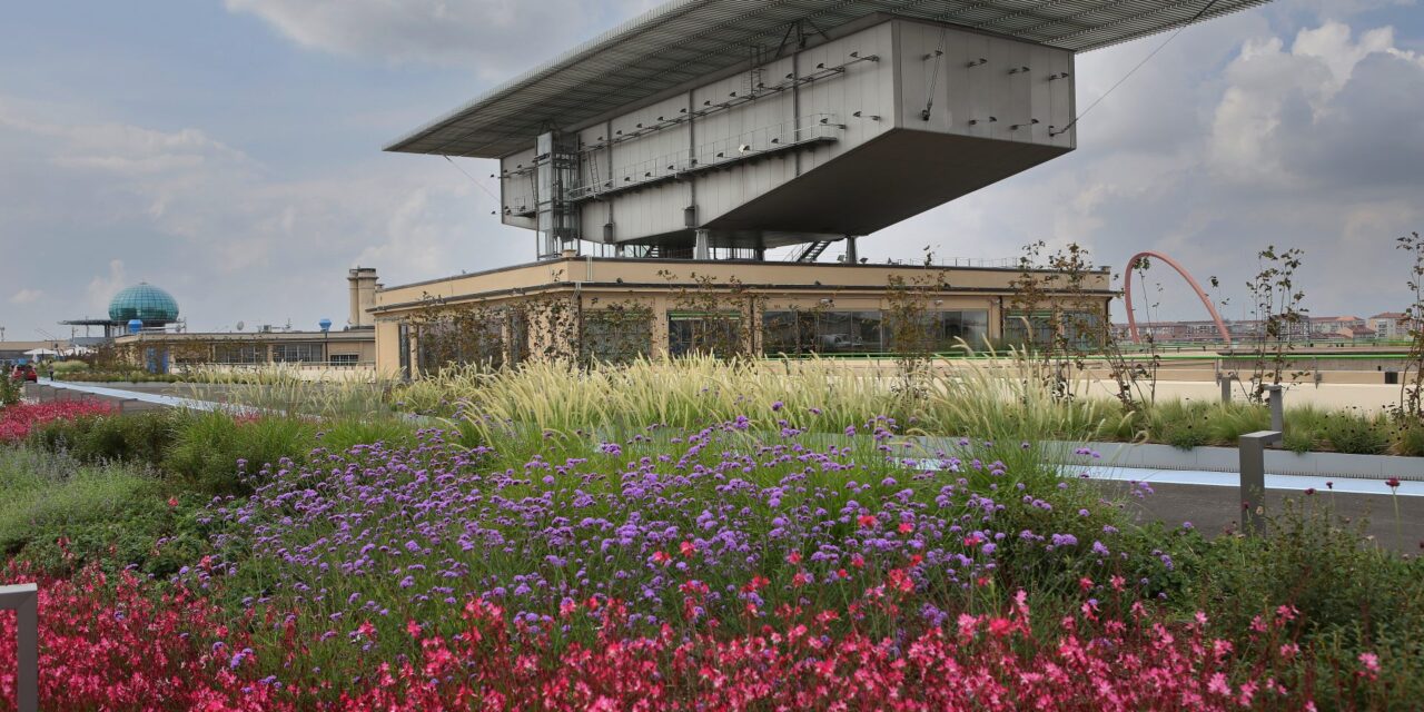 Fiat: Κήπος με 40.000 φυτά στην πίστα δοκιμών του εργοστασίου Lingotto