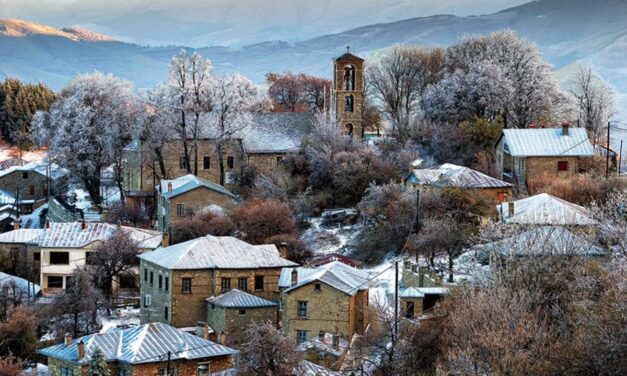 Το ορεινό στολίδι της Ελλάδας που συγκαταλέγεται στα δέκα ομορφότερα της Ευρώπης (Βίντεο)