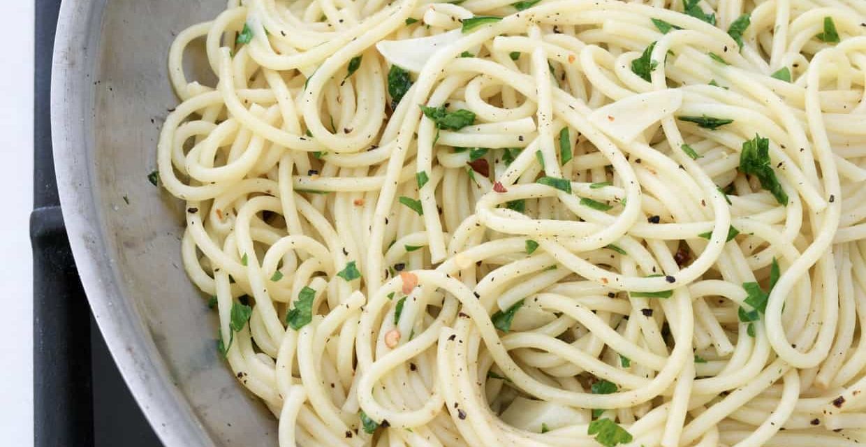 Spaghetti aglio e olio – Ιταλική μακαρονάδα του φτωχού